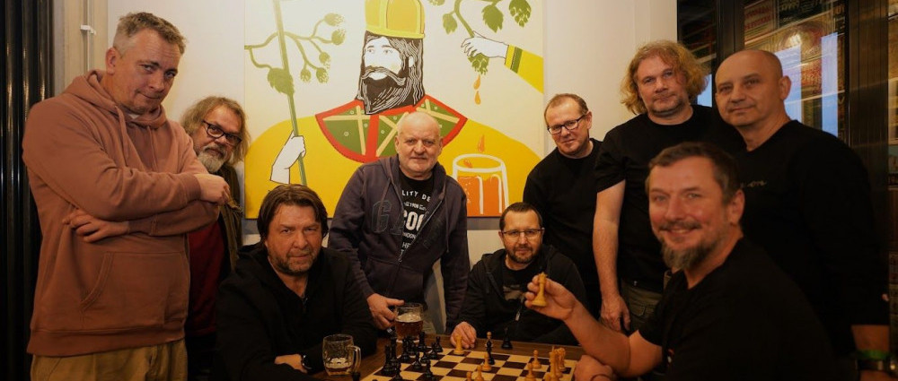 Jakou Naději má MEDVĚD 009?