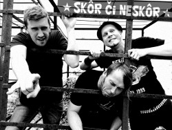 SKÔR ČI NESKÔR tuší, že to jednou přijde