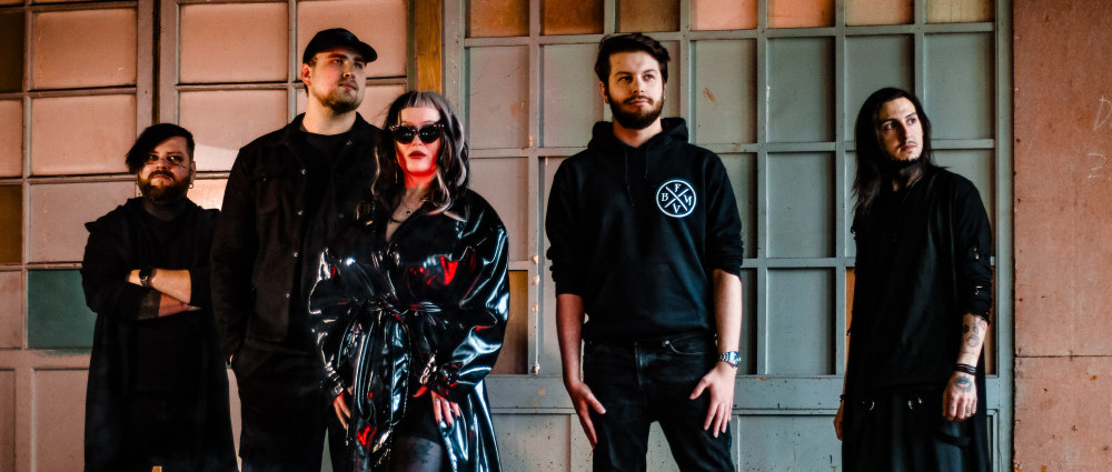 LAST DAY IN WONDERLAND odhalují svoji temnou stránku