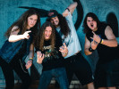 Smile Music Records vítají ve své stáji svůj dosud nejmladší přírůstek DESTROY!