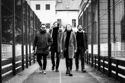BLUDY - Vyzrálý debut