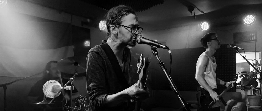 AFTERSPOON – Oči jako domněnky