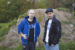 MUTANTI HLEDAJ VÝCHODISKO a TATA BOJS v novém klipu neztrácejí naději