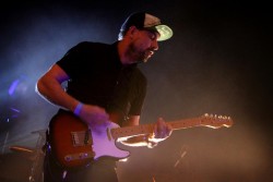 Fotoreport: SUPPORT LESBIENS, WALTARI, PUBLIC RELATIONS 3.12.2014, DK Akord, Ostrava