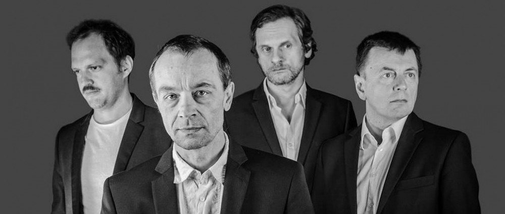 Ospalý pohyb připravují na jaro nové album. Předzvěstí je EP Ü