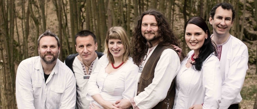 TOMÁŠ KOČKO: Mícháme folklór s metalem, junglem a world music