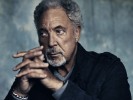 TOM JONES zpíval na festivalu Benátská!