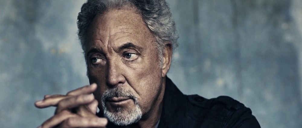 TOM JONES zpíval na festivalu Benátská!