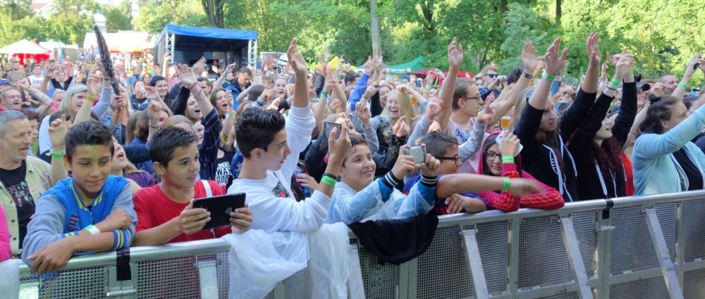 Na festivaly jezdí skoro jedna třetina Čechů
