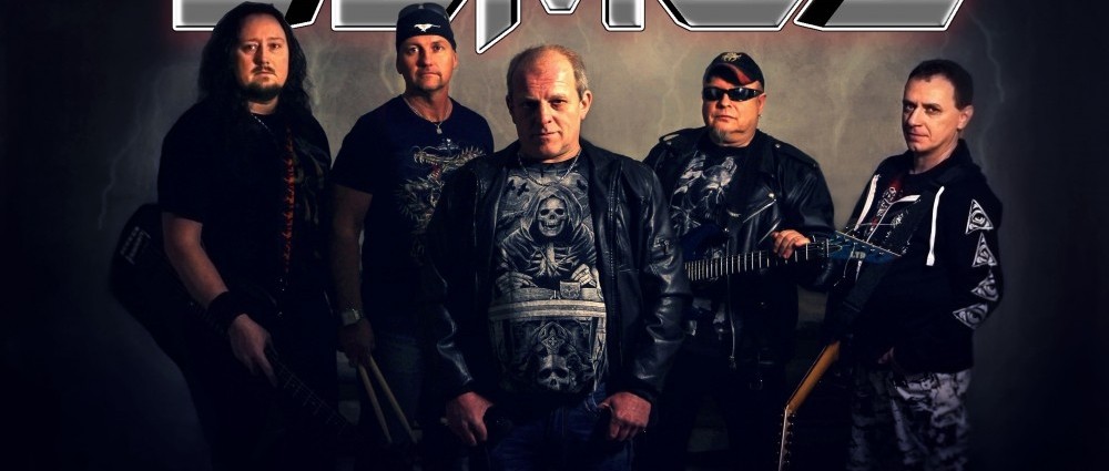 DEMOS: Album nahrané za čerstva