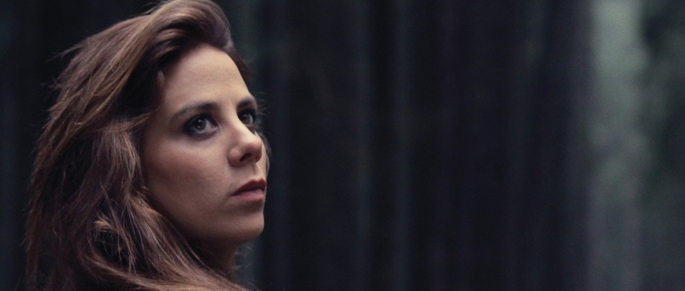 ANETA LANGEROVÁ skrz klip k písni Hvězda vzpomíná na krásné období