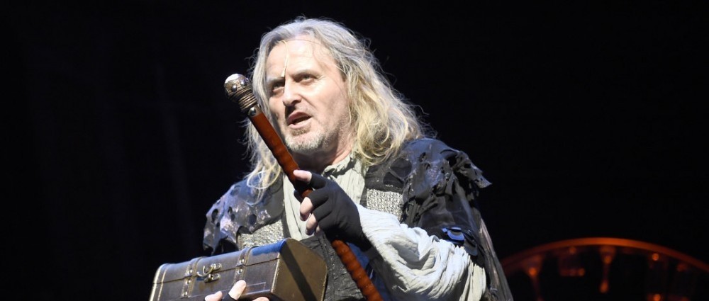 JOSEF VOJTEK exceloval jako Faust i Mefisto