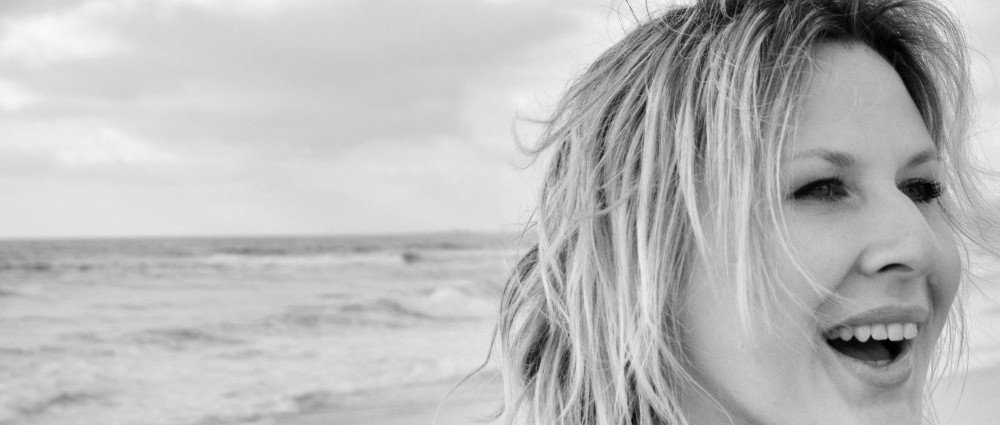 B-SIDE BAND slaví s TEREZOU ČERNOCHOVOU, VOJTOU DYKEM a dalšími