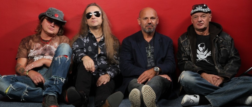 Historky ze zákulisí: Preventivní hašení NOVÉ RŮŽE