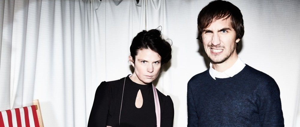 KHOIBA hlásí návrat, chystá desku a má první singl Stoke The Fire   