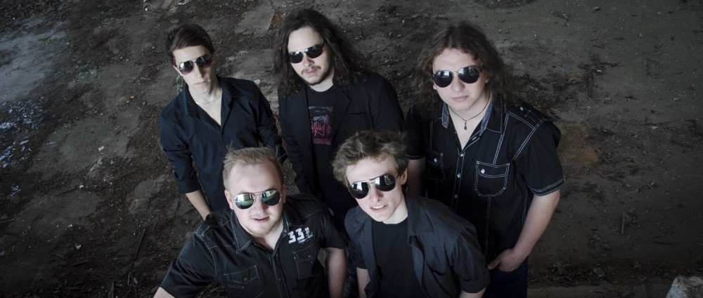 DONOR: Vlastní ksicht a osobité riffy