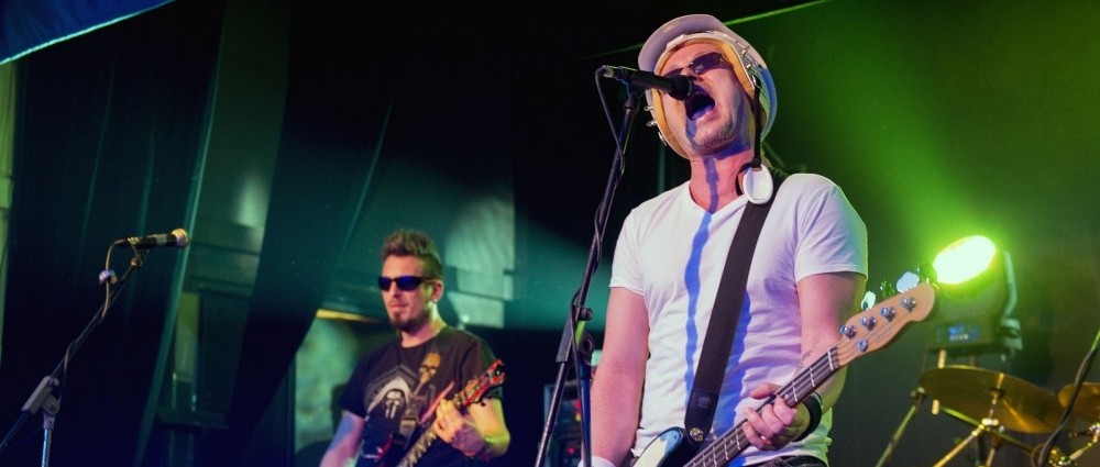 HORKÝŽE SLÍŽE vydali nové album Pustite Karola. Dali ho na YouTube