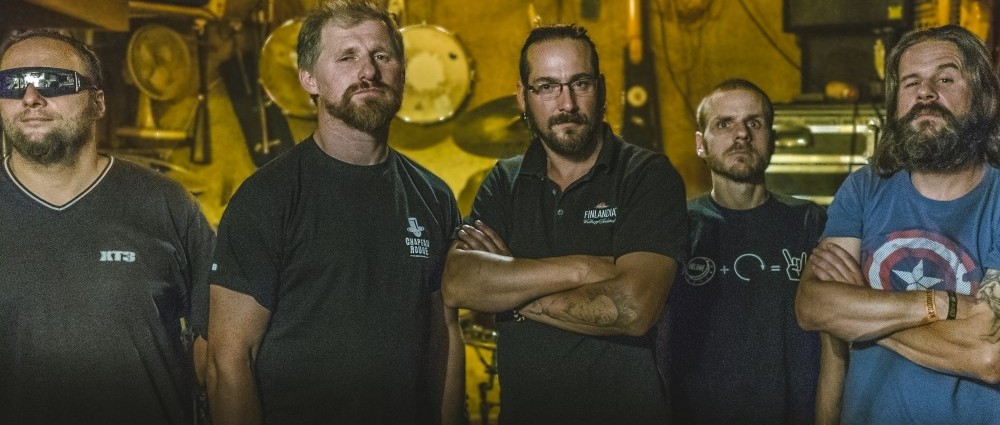 RIVIERA PLAYBOYZ: Dravost se v letech a změnách neztratila