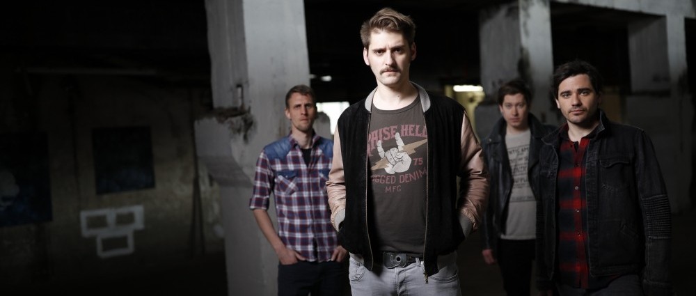 TH!S mají klip s Jiřím Schmitzerem