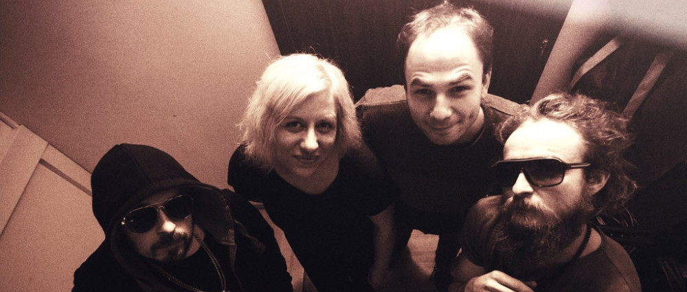 TUGRIKI je nová česko-slovenská kapela. Představuje první dva singly