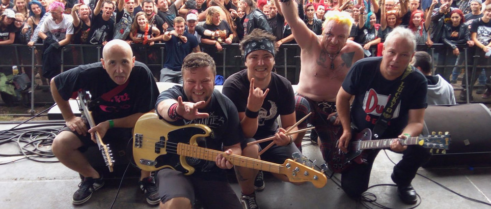 N.V.Ú. dokončili desku, pro kterou poptávají grafiku