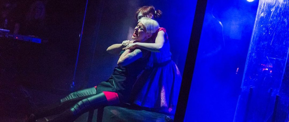 Poslechněte si nový singl RockOpery Praha Pláč