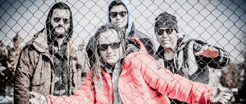 Novici HI-FLY razí cestu Metal Crystal Space