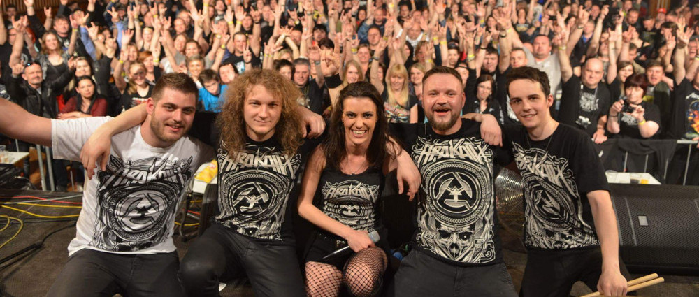 ANACREON: Metalové předivo osudu