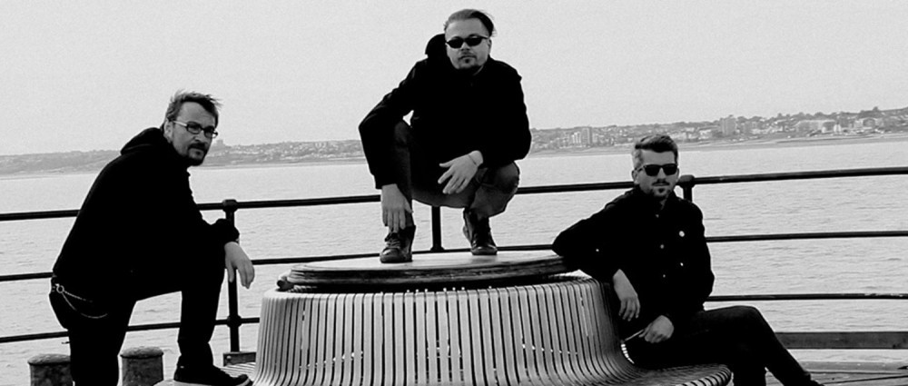 HELL PASO vycenili třetí zuby a vyrazili na turné