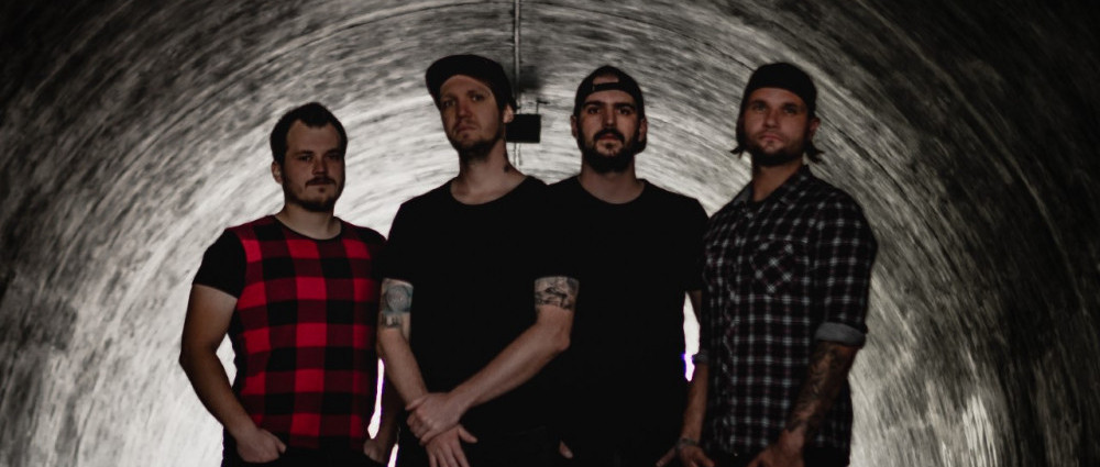 Energická rocková kapela DCRADIO vydává videoklip na podporu dětí z rozdělených rodin