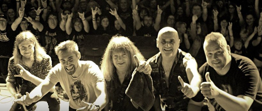 MOTORBAND hledá, kde je pravda a kde lež