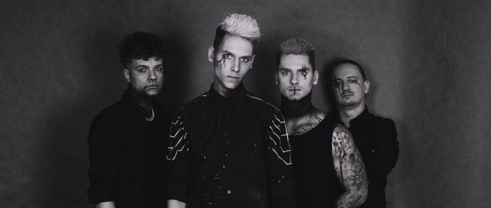 BLITZ UNION - Vztyčený prst společnosti