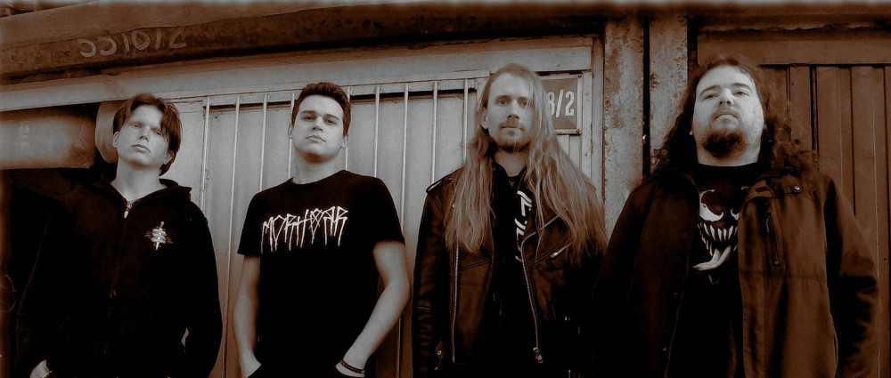 MORHÖRR v pachu krve 