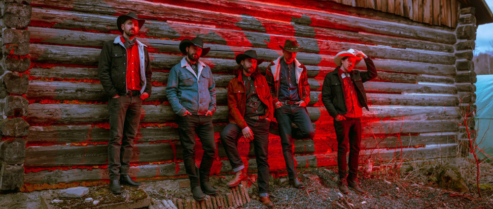 FRANKIE & THE DEADBEATS vydali debutové album The Shining