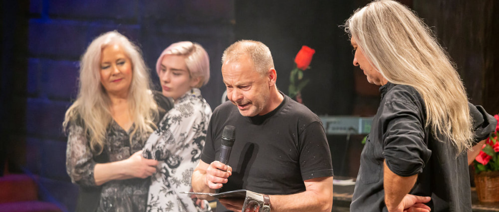 RockOpera Praha dala filmu Nabarvené ptáče novou skladbu