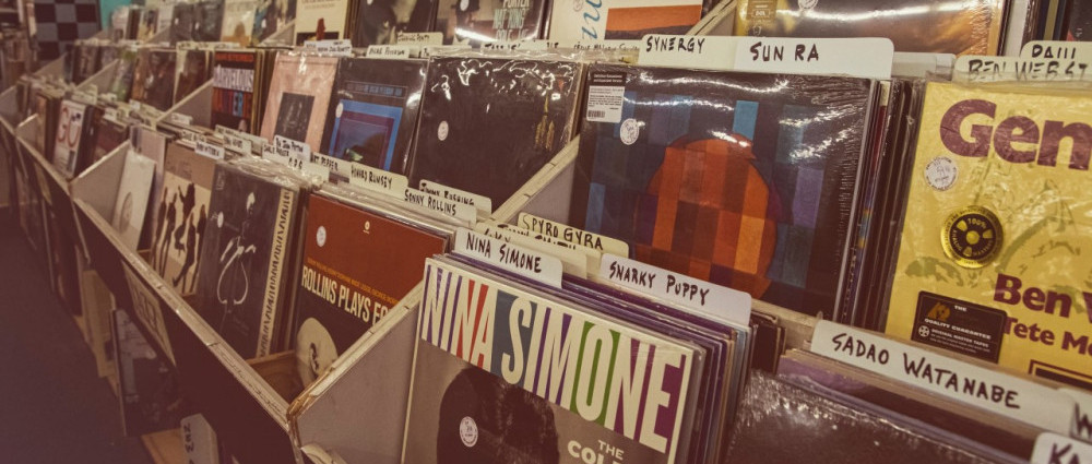 Gramofonové desky: Retro trend, který hlásí návrat