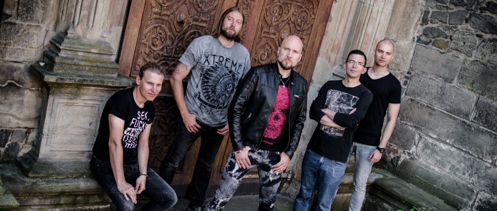 NAVAR - Návrat havranů