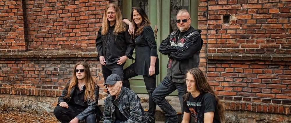 SALAMANDRA natočila na Masters Of Rock klip Set The Fire