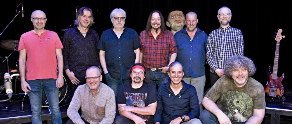 Hudebníci vybrali přes sto tisíc na výzkum Alzheimerovy nemoci