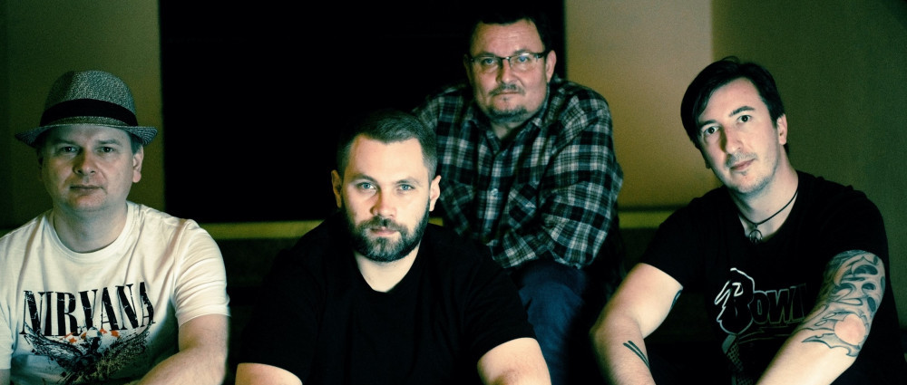 VOĽNE POHODENÍ rozfoukávají Čierny dym