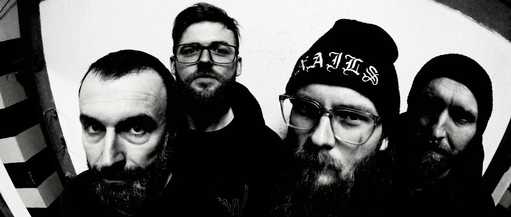 INSISTENT - Vlkodlaka používáme jako druh metafory k člověku s temnou stránkou jeho osobnosti