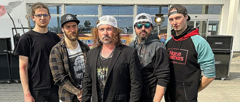 HAZYDECAY představují nový singl