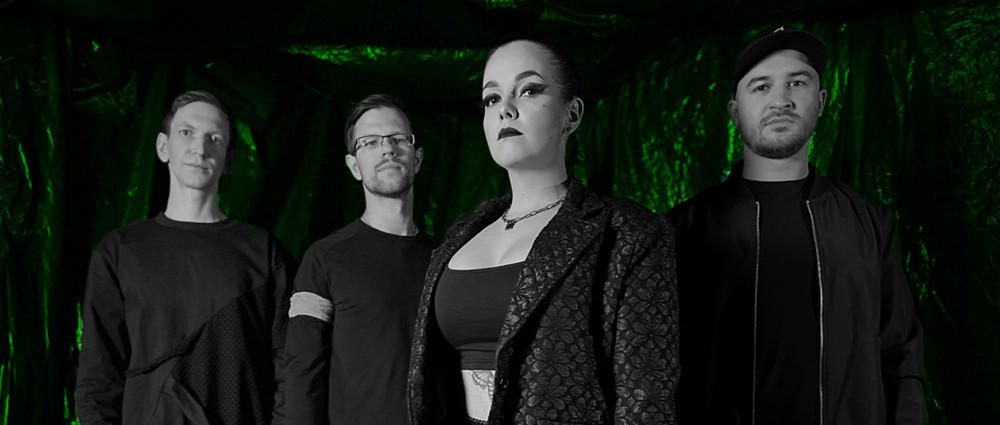 STELLVRIS dráždí temného škorpiona