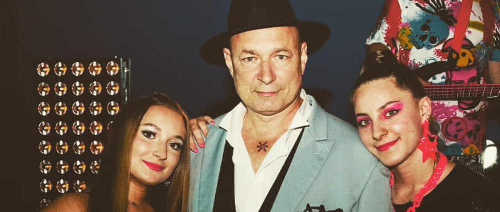 Daniel Landa vydává po osmi letech nové album Minový pole