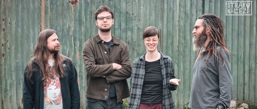 STRAKY A NÁLEZY si sbalili Batohy, sny a...