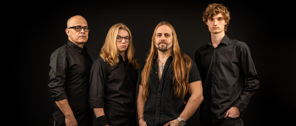 PAVEL HANUS – Má sólová deska je trochu něco jiného, než na co jsou u mě fanoušci zvyklí u Citronu