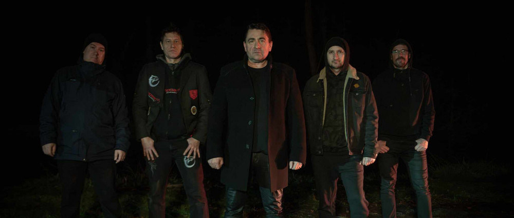 BRATRSTVO LUNY avizuje nové album singlem Vodopády