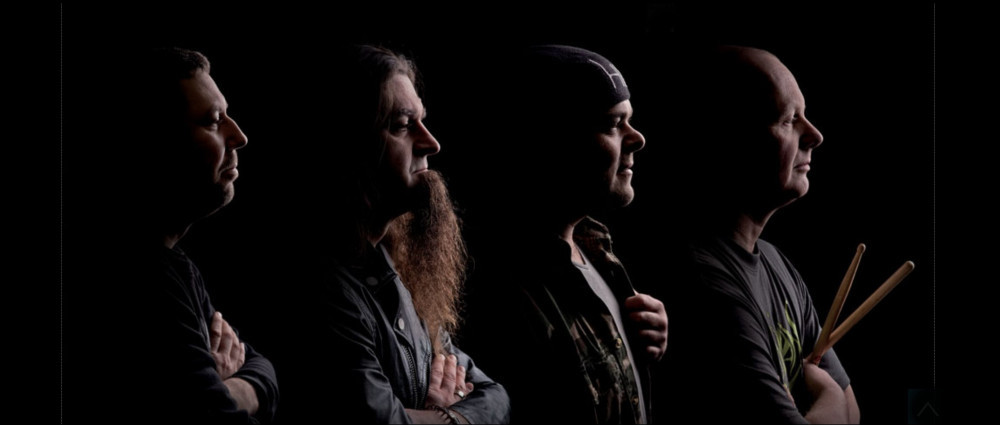 HARDMOK  nahlíží do středověku