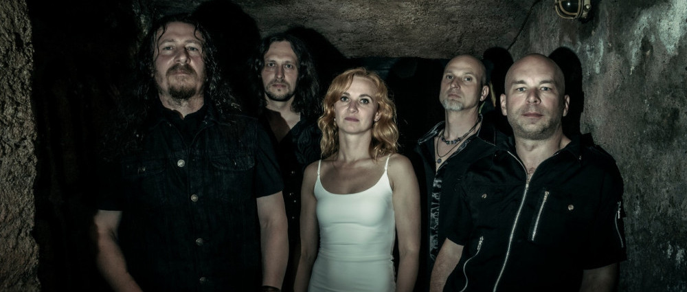 COLOSALIST - Inkarnace debutem