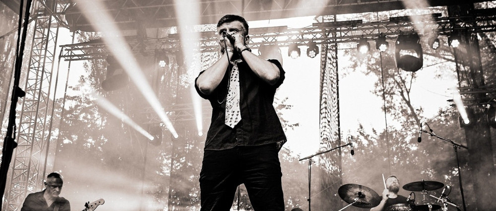 O čem sní ELEVENHILL?